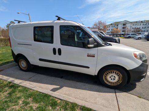 Used 2017 RAM ProMaster City Tradesman w/ Rear Back-up Camera Group image 4