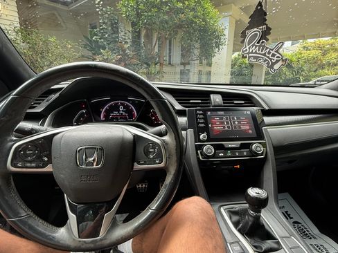 Used 2019 Honda Civic Sport image 6