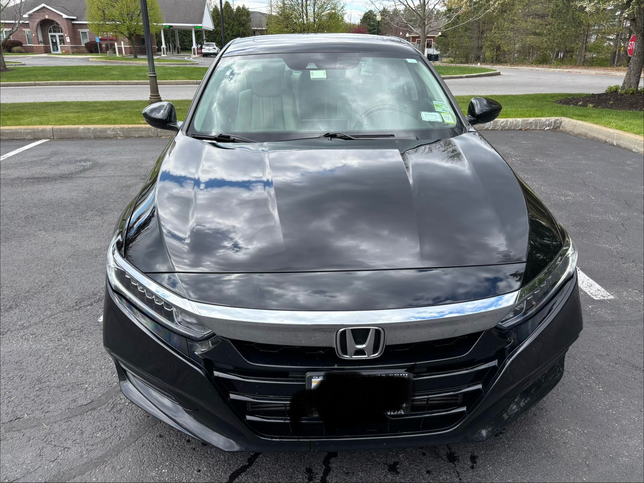 Used 2018 Honda Accord EX-L image 2