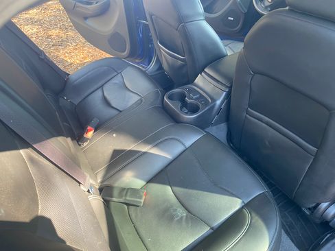 Used 2017 Chevrolet Volt Premier w/ Driver Confidence II Package image 14