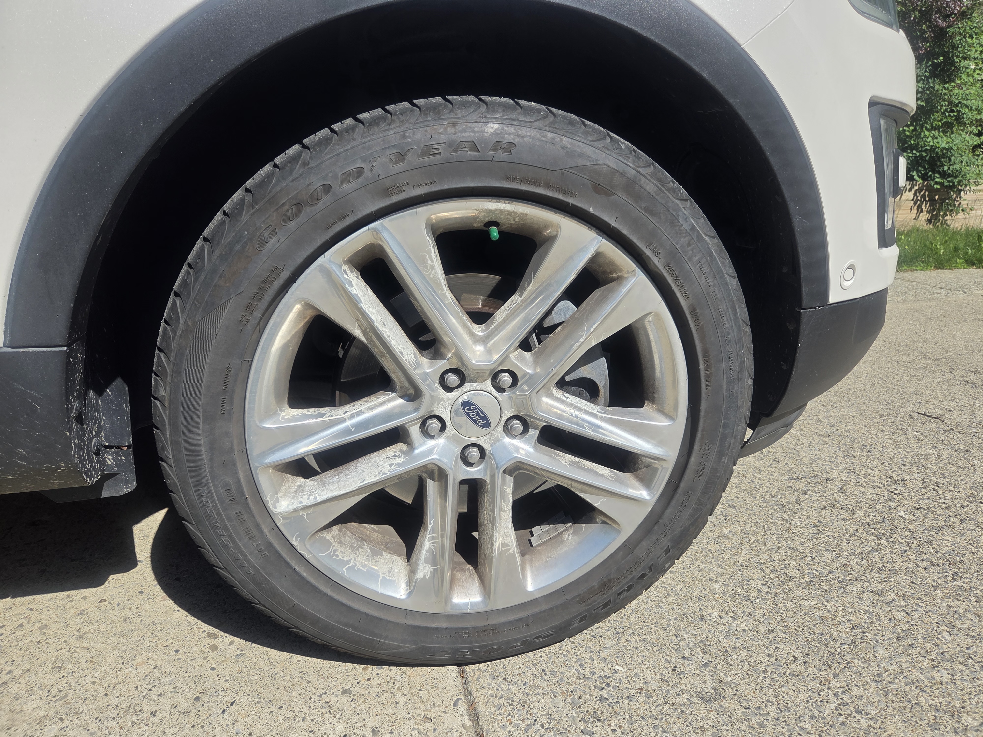 Used 2016 Ford Explorer Limited w/ Equipment Group 301A AWD/4WD image 20