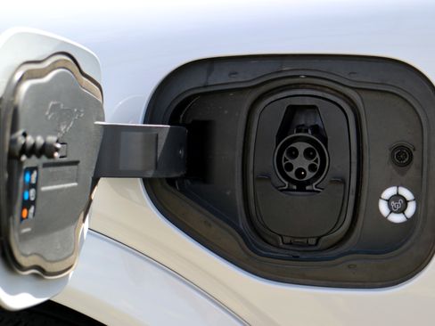 Used 2022 Ford Mustang Mach-E GT image 20