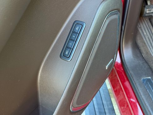 Used 2015 GMC Yukon Denali w/ Open Road Package image 19