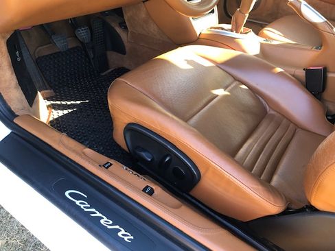 Used 2002 Porsche 911 Carrera image 15