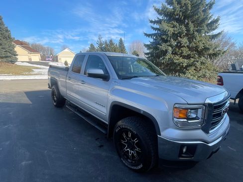 Used 2014 GMC Sierra 1500 SLE w/ SLE Value Package image 2