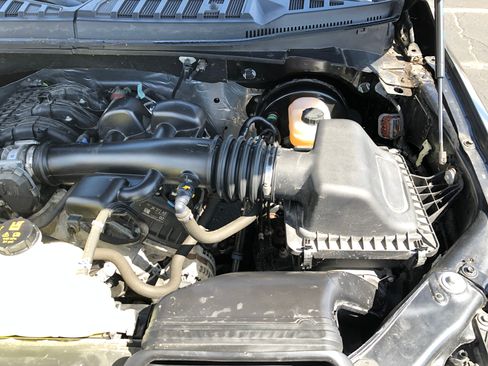 Used 2020 Ford F150 XL w/ Equipment Group 101A Mid RWD image 13