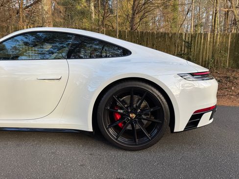 Used 2023 Porsche 911 Carrera S image 15