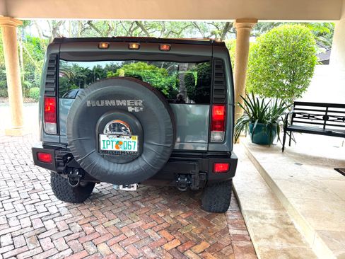 Used 2006 HUMMER H2 AWD/4WD image 2