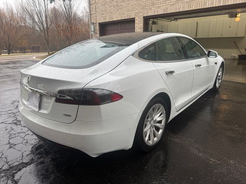 Used 2018 Tesla Model S 75D image 5