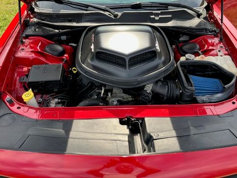 Used 2016 Dodge Challenger R/T Scat Pack image 8