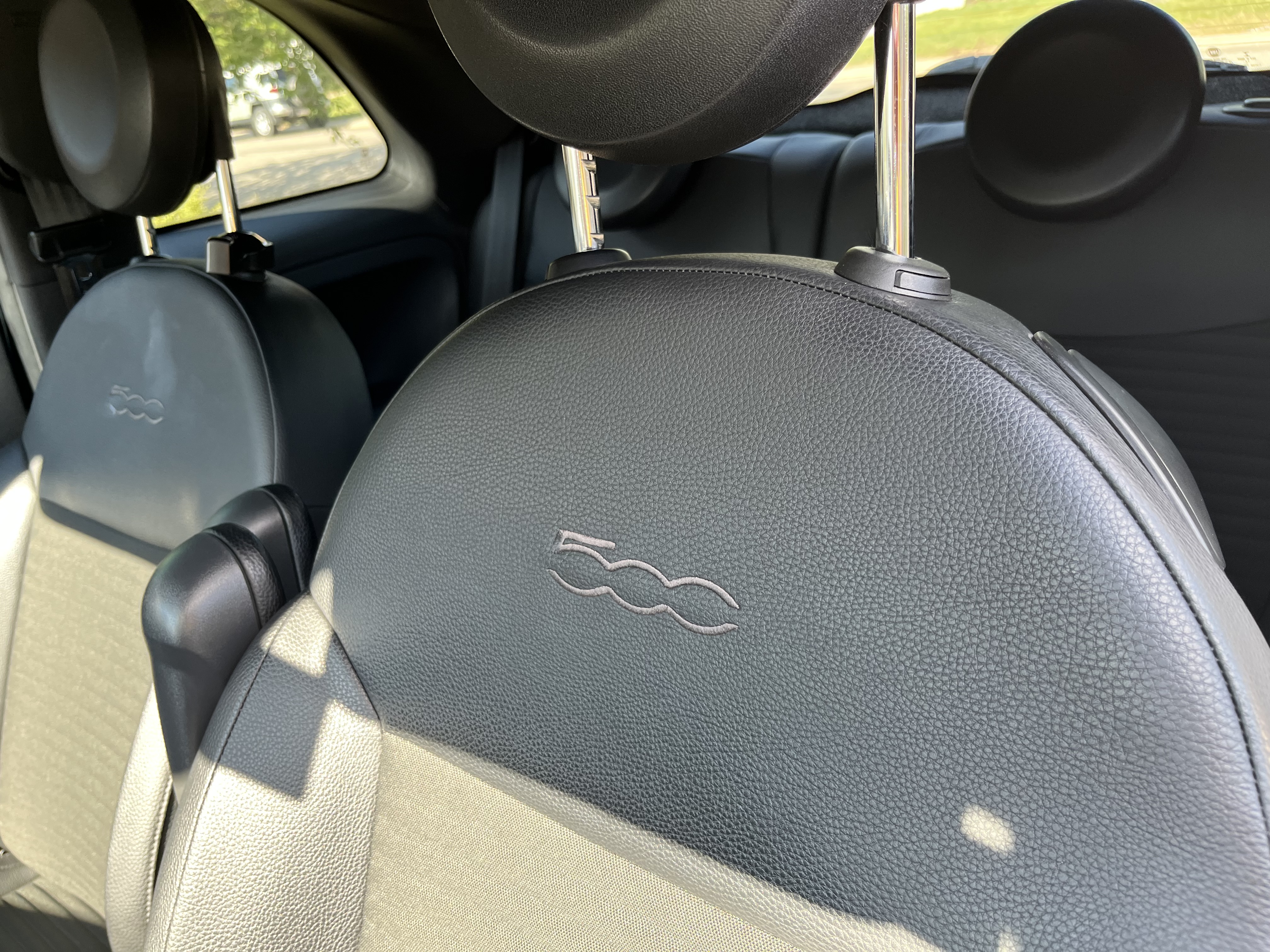 Used 2015 FIAT 500 Sport FWD image 21