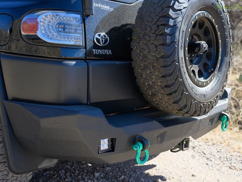 Used 2014 Toyota FJ Cruiser 4WD image 5