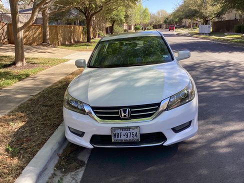 Used 2015 Honda Accord EX image 5