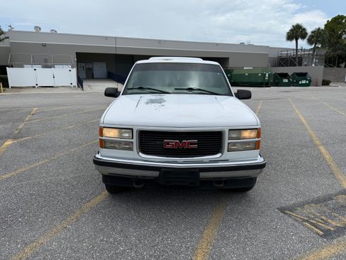 Used 1997 GMC Sierra 1500 4x4 Extended Cab w/ Image Max Pkg image 2