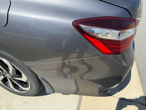 Used 2017 Honda Accord EX-L image 15