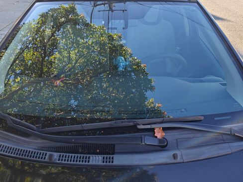 Used 2018 Toyota Prius C One image 5