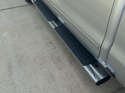 Used 2018 GMC Sierra 1500 SLT image 13