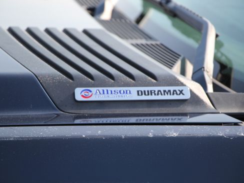 Used 2007 Chevrolet Silverado 2500 W/T w/ LS Package image 16