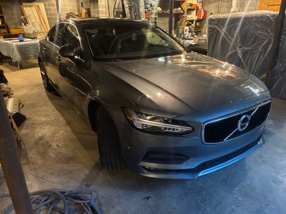 Used 2018 Volvo S90 T5 Momentum w/ Protection Package Premier