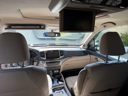 Used 2018 Honda Pilot EX-L image 11