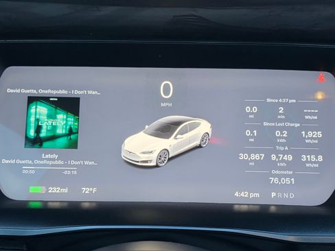 Used 2019 Tesla Model S Performance image 9