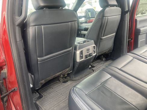 Used 2022 Ford F250 Lariat w/ Tremor Off-Road Package image 24