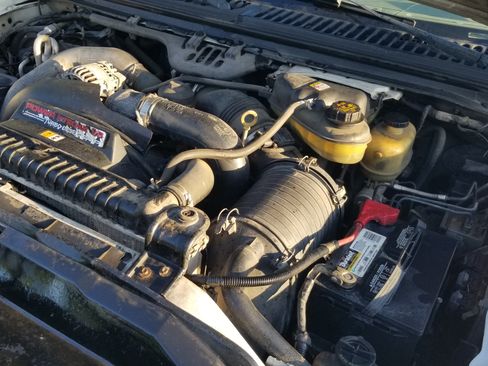 Used 2006 Ford F350 2WD Crew Cab DRW Super Duty image 14