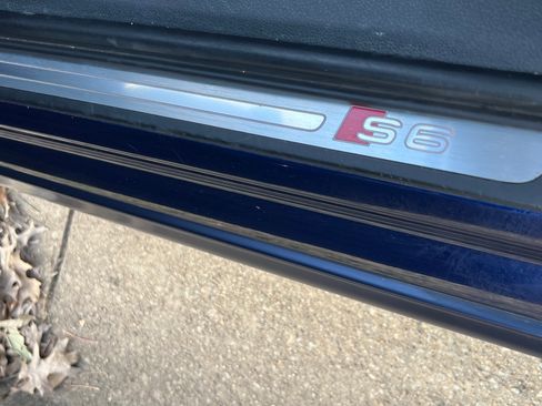 Used 2013 Audi S6 Prestige image 17