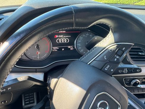 Used 2019 Audi SQ5 Premium w/ Convenience Package image 9