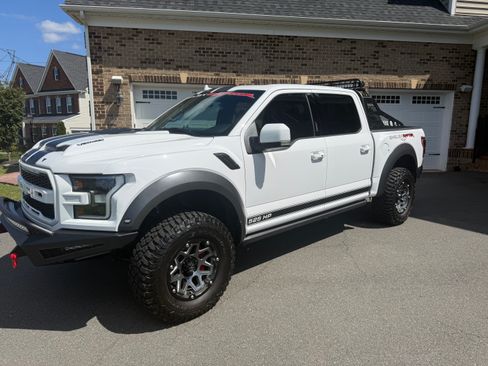 Used 2020 Ford F150 Raptor w/ Equipment Group 802A Luxury AWD/4WD image 4