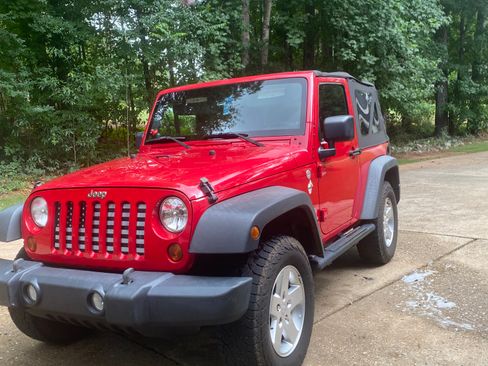 Used 2010 Jeep Wrangler Sport AWD/4WD image 1