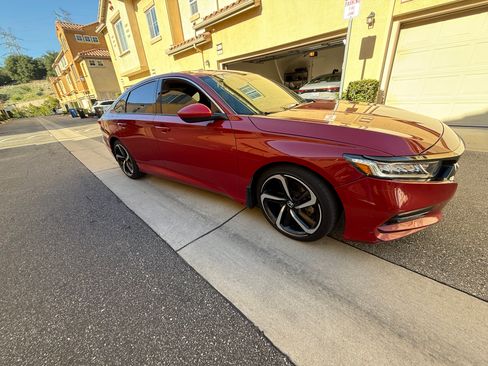 Used 2020 Honda Accord Sport image 6