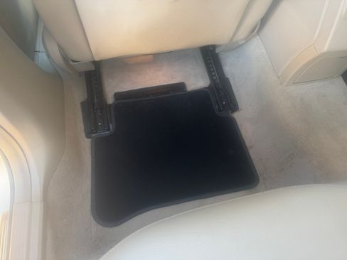 Used 2011 Mercedes-Benz E 350 Sedan image 14