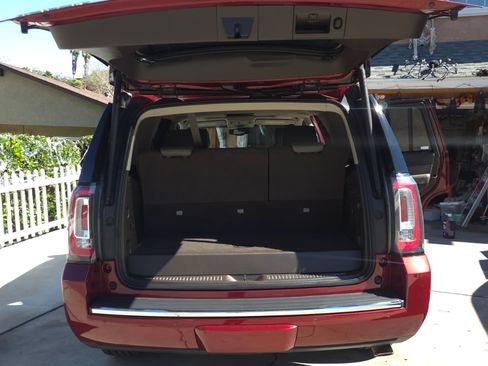 Used 2017 GMC Yukon Denali w/ Open Road Package image 11