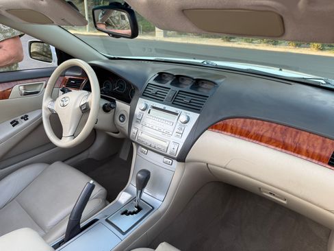Used 2007 Toyota Solara SLE FWD image 13