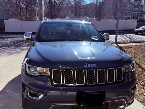 Used 2020 Jeep Grand Cherokee Limited image 8