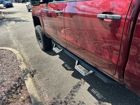 Used 2015 Chevrolet Silverado 2500 LT w/ Z71 Package, Off-Road AWD/4WD image 5