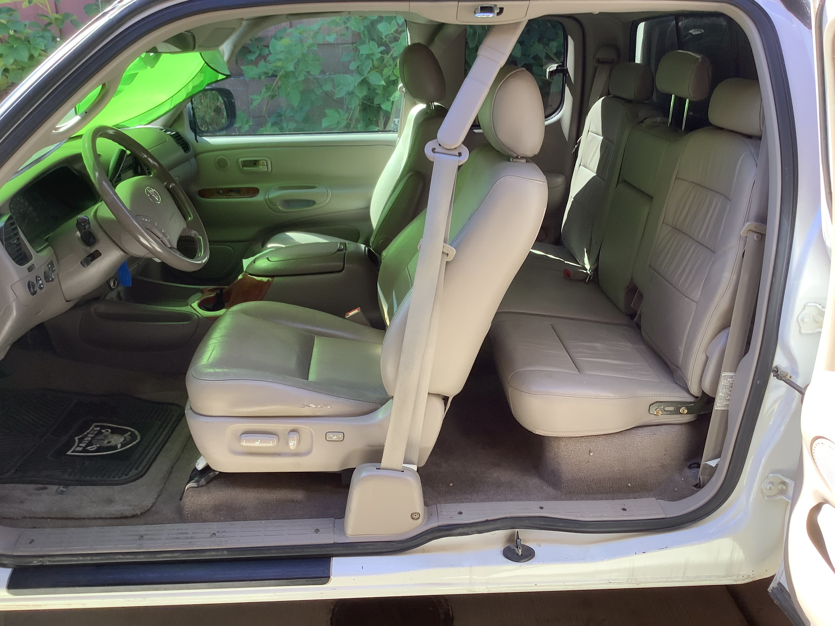 Used 2005 Toyota Tundra Limited AWD/4WD image 9