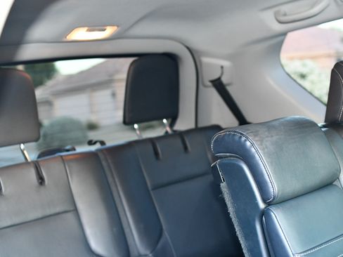 Used 2017 Lexus GX 460 AWD/4WD image 16
