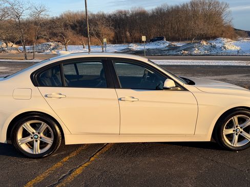 Used 2013 BMW 328i Sedan image 9