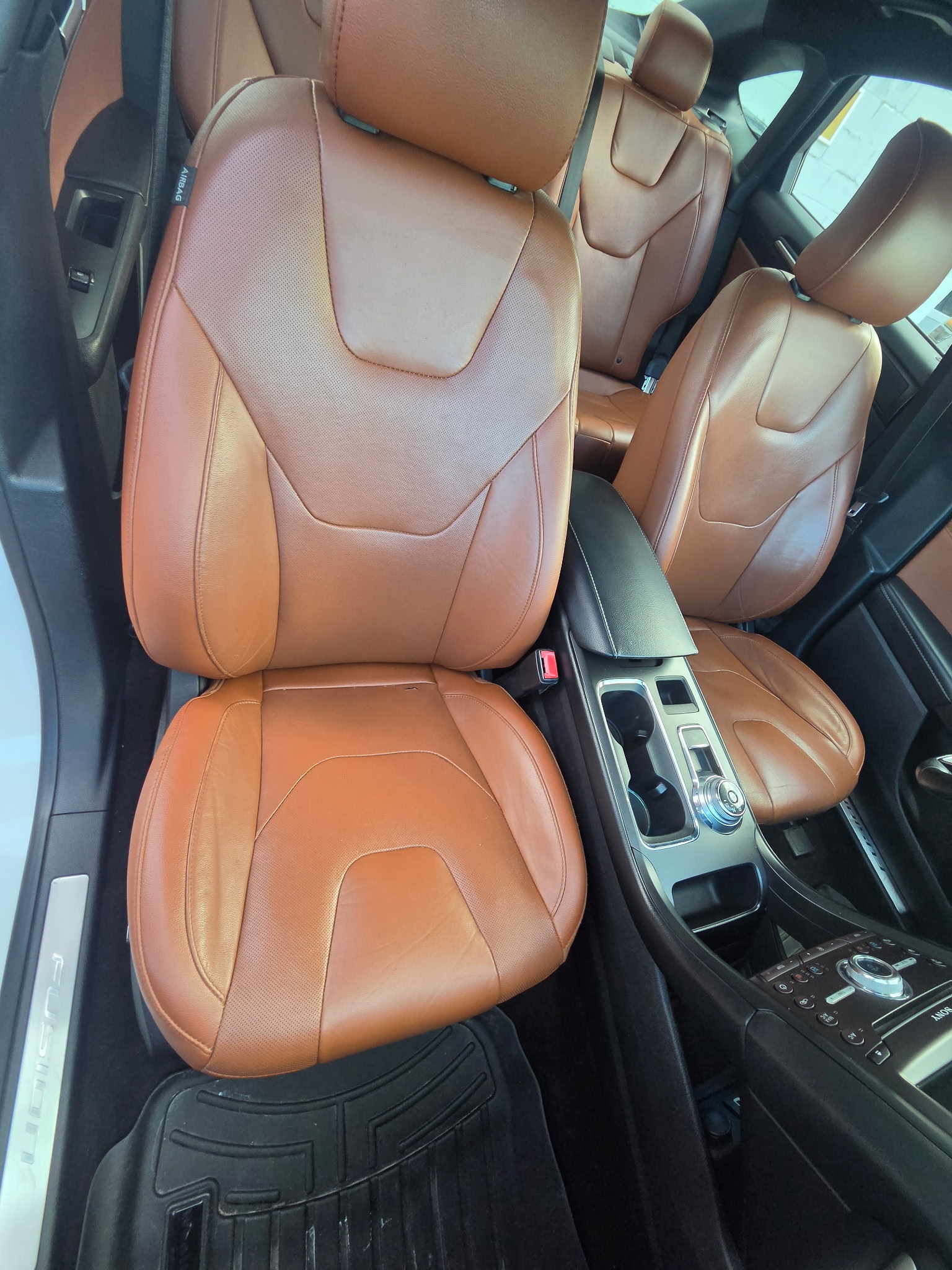 Used 2019 Ford Fusion Titanium AWD/4WD image 8