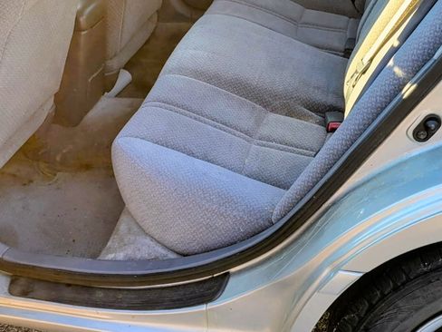 Used 2001 Toyota Camry CE image 12