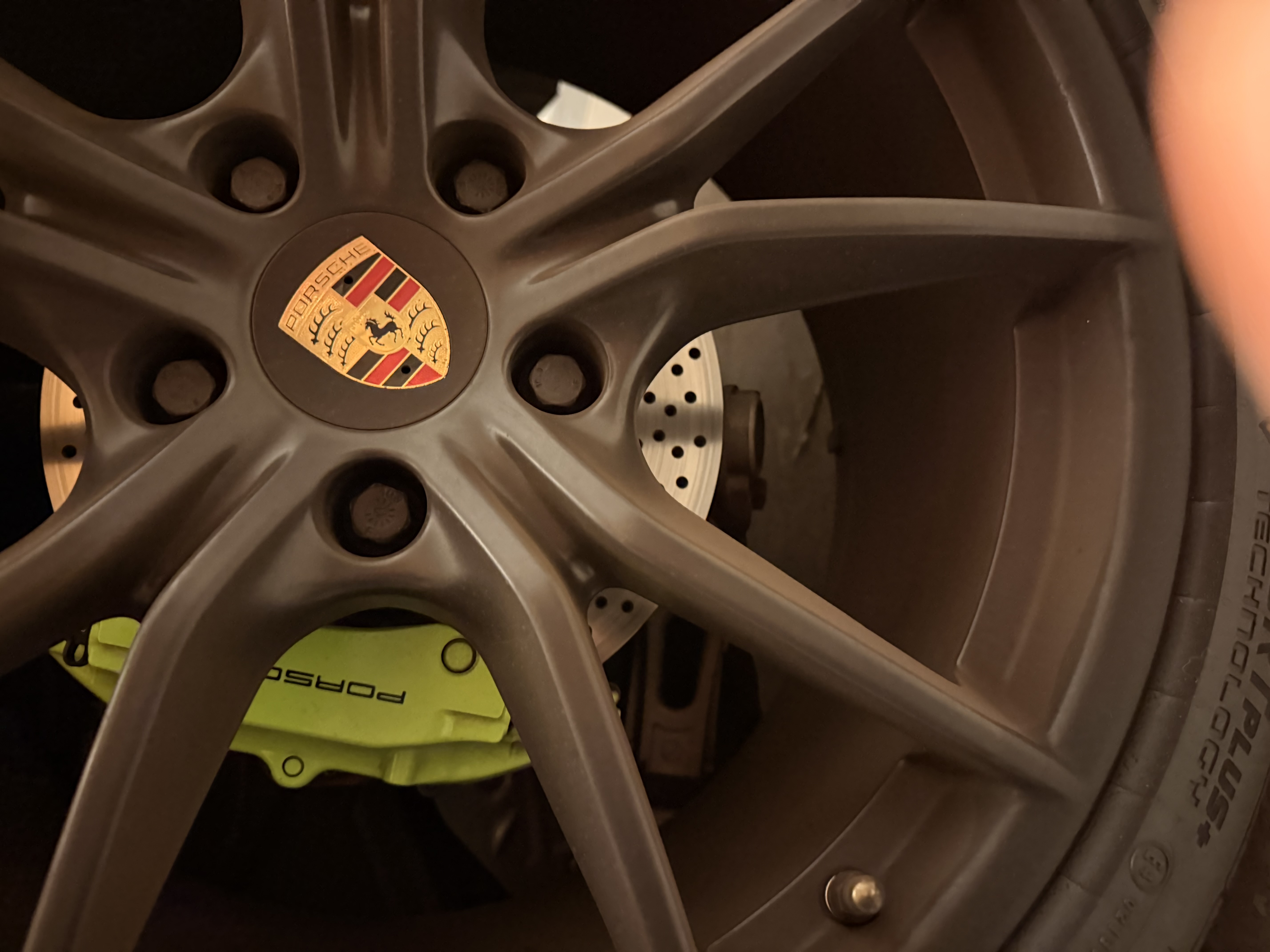 Used 2018 Porsche 718 Cayman GTS RWD image 11