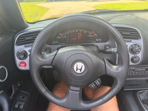 Used 2002 Honda S2000 image 14