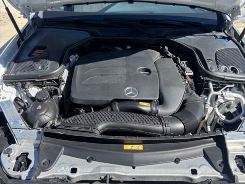 Used 2020 Mercedes-Benz E 350 Sedan image 9