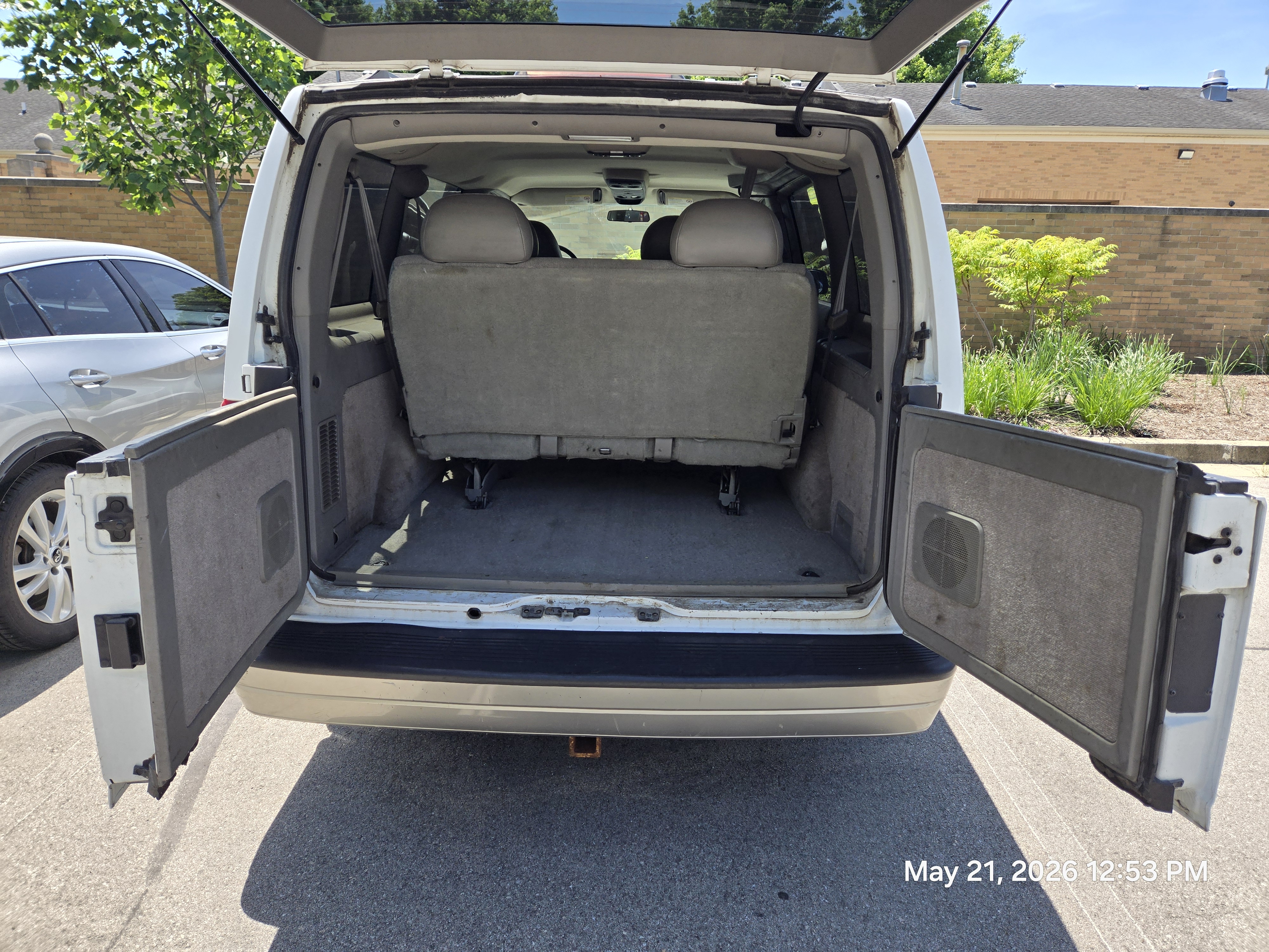 Used 2005 Chevrolet Astro Passenger w/ LS Preferred Equipment Group RWD image 14