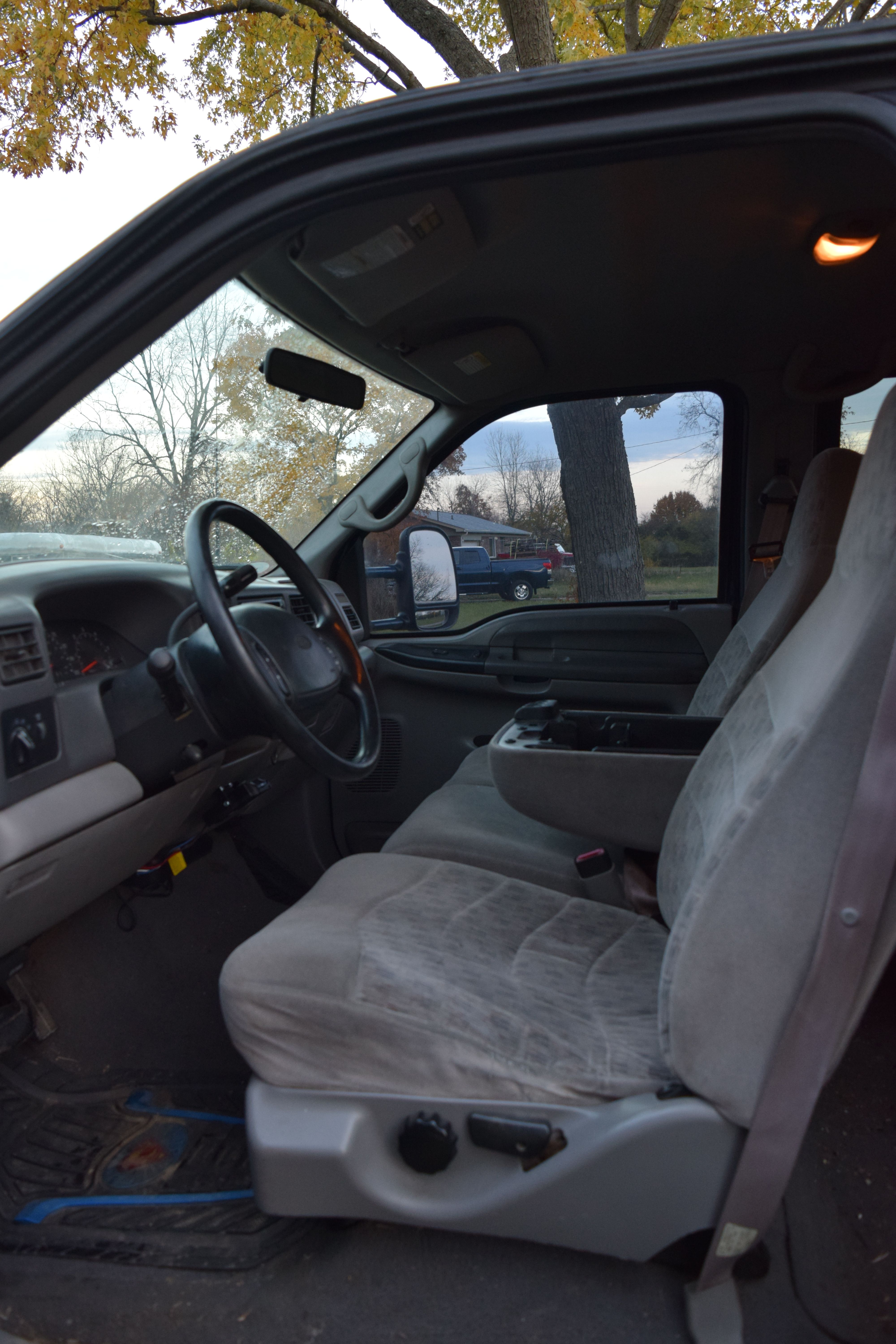 Used 2000 Ford F350 4x4 Crew Cab Super Duty image 4
