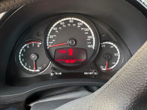 Used 2014 Volkswagen Beetle 1.8T FWD image 10