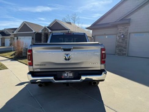 Used 2021 RAM 1500 Laramie AWD/4WD image 6