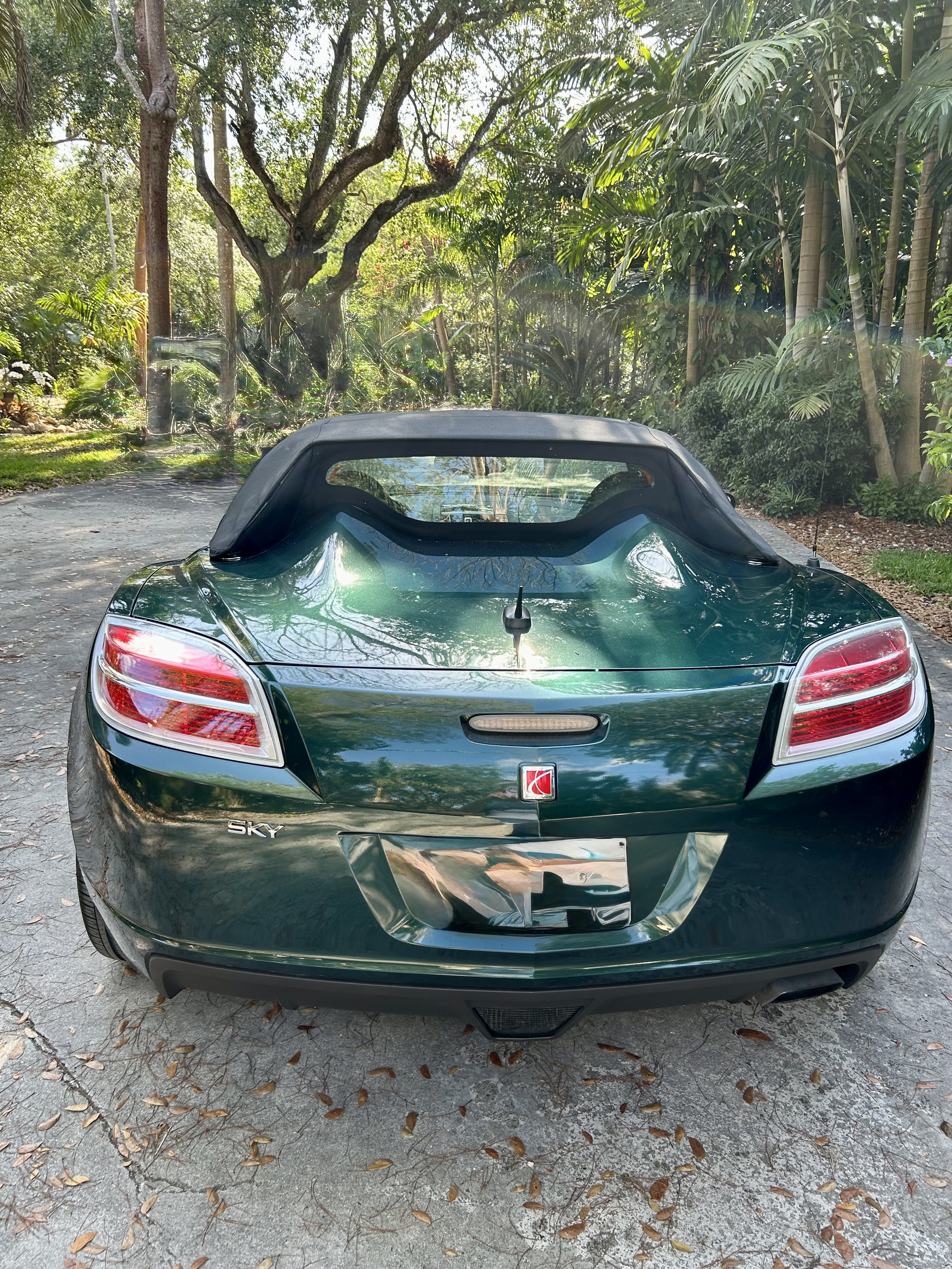 Used 2007 Saturn Sky w/ Premium Trim Pkg RWD image 5
